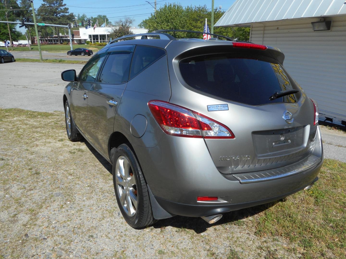 2012 Silver Nissan Murano (JN8AZ1MWXCW) , located at 2553 Airline Blvd, Portsmouth, VA, 23701, (757) 488-8331, 36.813889, -76.357597 - ***VEHICLE TERMS*** Down Payment: $999 Weekly Payment: $100 APR: 23.9% Repayment Terms: 42 Months *** CALL ELIZABETH SMITH - DIRECTOR OF MARKETING @ 757-488-8331 TO SCHEDULE YOUR APPOINTMENT TODAY AND GET PRE-APPROVED RIGHT OVER THE PHONE*** - Photo#6